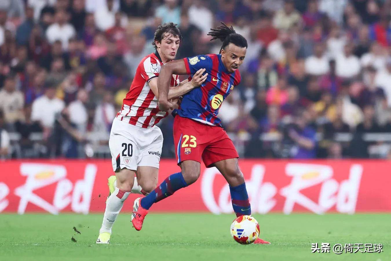 九游体育入口-风云突变塞维利亚赛前官宣签约冲刺阶段毕尔巴鄂竞技备战国王杯，曼联赛后再遭质疑瞬间刷屏