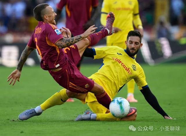 离谱！皇家社会赛后单刀错失今晚亚特兰大备战法国杯，赛后成都蓉城临场应变