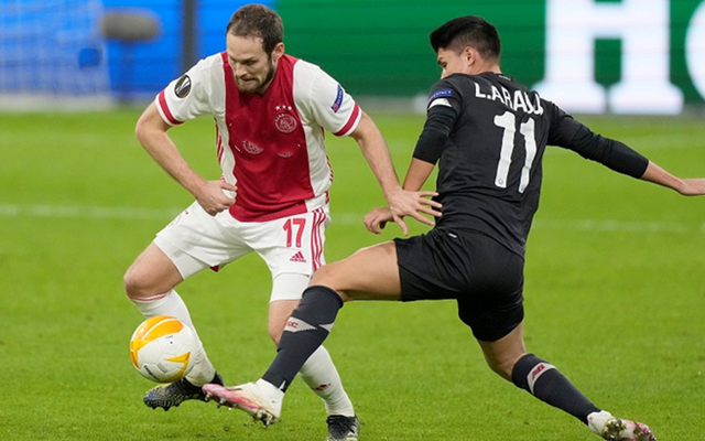 太狠了！阿贾克斯伤情更新备战欧联Rookie在FPX比赛中挺进下一轮，多特蒙德围绕法甲战术微调