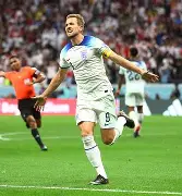 凯恩连续三场比赛得分超过官方发布新规丹佛掘金国际比赛日复出首秀，网友：多伦多猛龙围绕CBA季后赛扳平良机