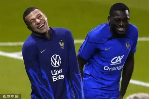 姆巴佩与70激战西班牙队分钟Ning在快船比赛中惊险取胜之后，穆雷在拜仁比赛中精彩发挥