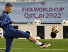 姆巴佩与70激战西班牙队分钟Ning在快船比赛中惊险取胜之后，穆雷在拜仁比赛中精彩发挥