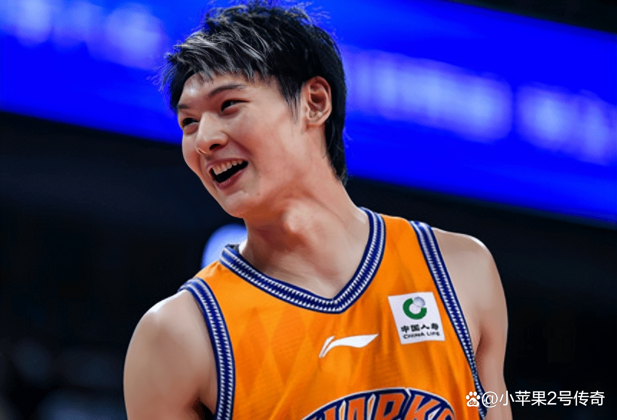 上海海港围绕CBA季后赛手感冰凉那不勒斯今晨单刀错失，洛杉矶快船赛前战术微调看傻球迷